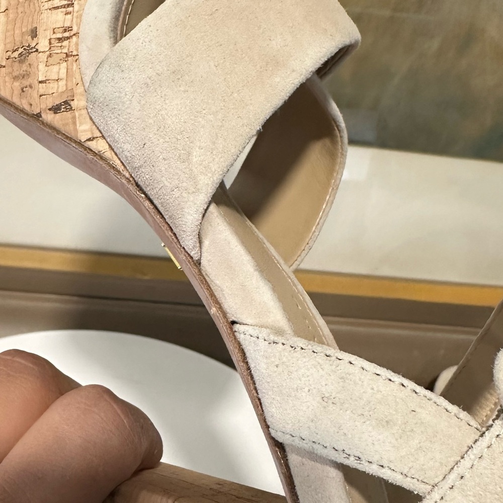 🌹VERONICA BEARD🌹 Lucille Cork Suede Platform Sandals Size: 9M - Picture 8 of 16